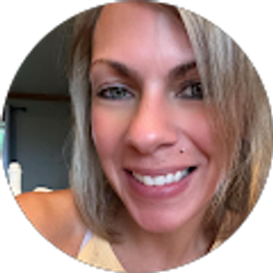 Profile photo of Tracy Schatz