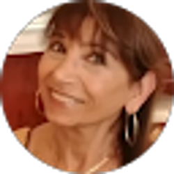 Profile photo of Viviana Salomon