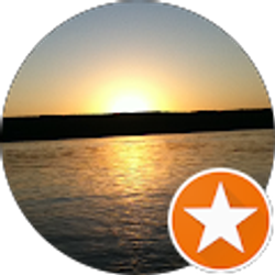 Profile photo of Hannah Golder