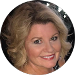 Profile photo of Dee Kilkenny