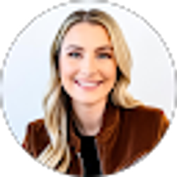 Profile photo of Caitlyn V