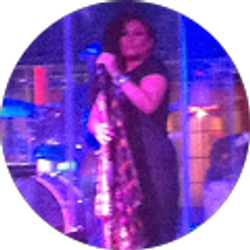 Profile photo of Tracey Edwards