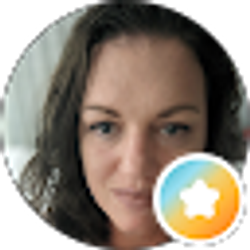 Profile photo of Lisa Pierce