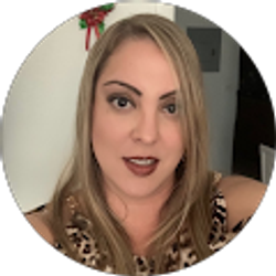 Profile photo of Karina Herrera