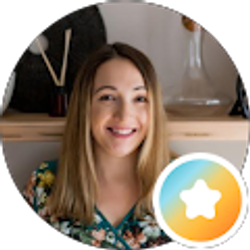 Profile photo of Stephanie Carlucci