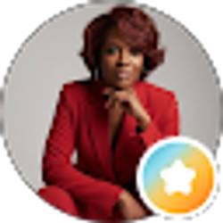 Profile photo of Lois Riddle