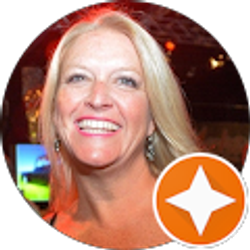 Profile photo of Noelle Young