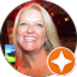 Profile photo of Noelle Young