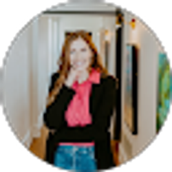 Profile photo of Alexandra Row