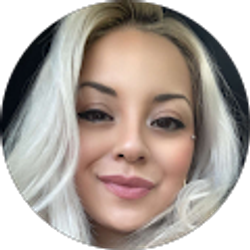 Profile photo of Noemi Ocampo