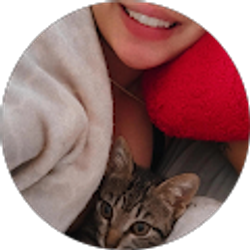 Profile photo of Laura P