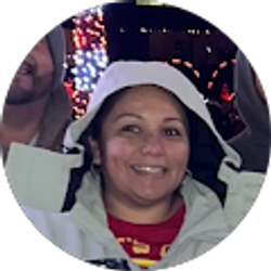 Profile photo of Yesenia Saenz