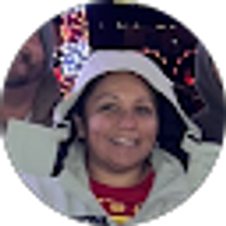 Profile photo of Yesenia Saenz