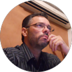 Profile photo of Alejandro Ayala