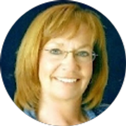 Profile photo of Sandy Phillips