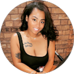 Profile photo of Mariah Lenon