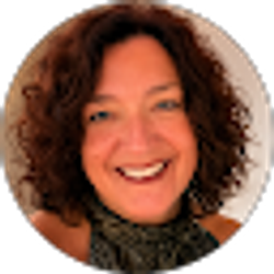 Profile photo of Wendy Collins