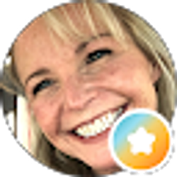 Profile photo of Ronni Deam