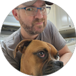 Profile photo of Damian Holmes