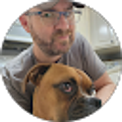 Profile photo of Damian Holmes