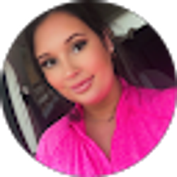 Profile photo of Emily Lauren