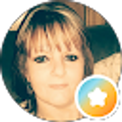 Profile photo of Lindsey Ward