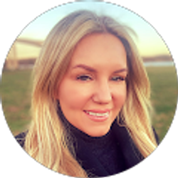 Profile photo of Summer Lynn