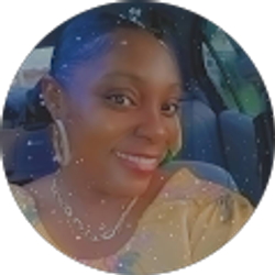 Profile photo of Holly Allen