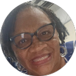 Profile photo of Linda Holland