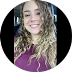 Profile photo of Andrea