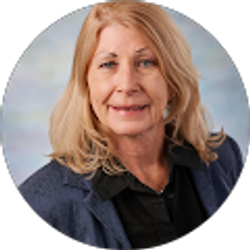 Profile photo of Renee Peaslee