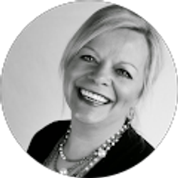 Profile photo of Sarah Heikes