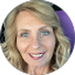 Profile photo of Sherri Davidson