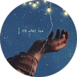 Profile photo of Lizzie Clement