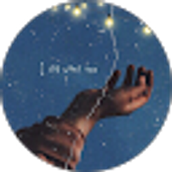 Profile photo of Lizzie Clement