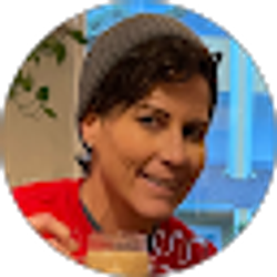 Profile photo of Dani McIntyre