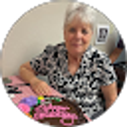 Profile photo of Carol Hanna