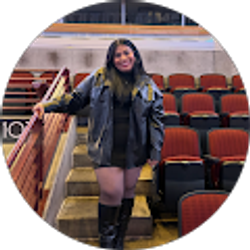 Profile photo of yasmine alamo