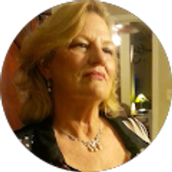 Profile photo of Deborah Durdin