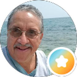 Profile photo of Ronald Salinas