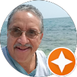 Profile photo of Ronald Salinas