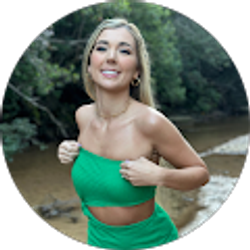 Profile photo of Bonnie Blackburn