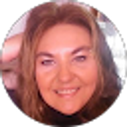 Profile photo of Roberta Robinson