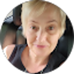 Profile photo of Shari Row