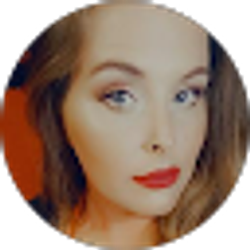 Profile photo of Bee Bee