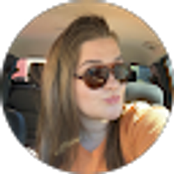 Profile photo of Chloe Long