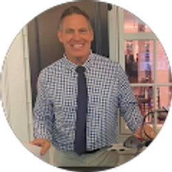 Profile photo of Chris Hansin