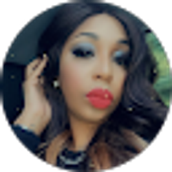 Profile photo of Nia Simone