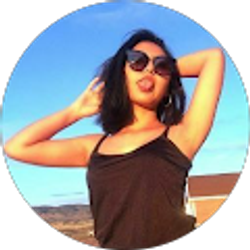Profile photo of mer makeup