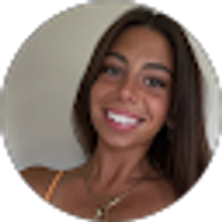 Profile photo of mia dinardo